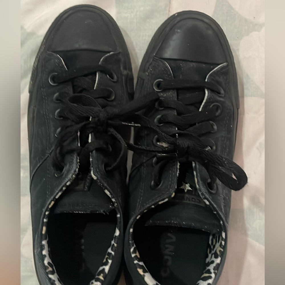 Womens Converse Black